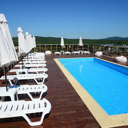 Hotel North 2*